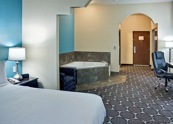 Western Sonora Inn&suites Hotel